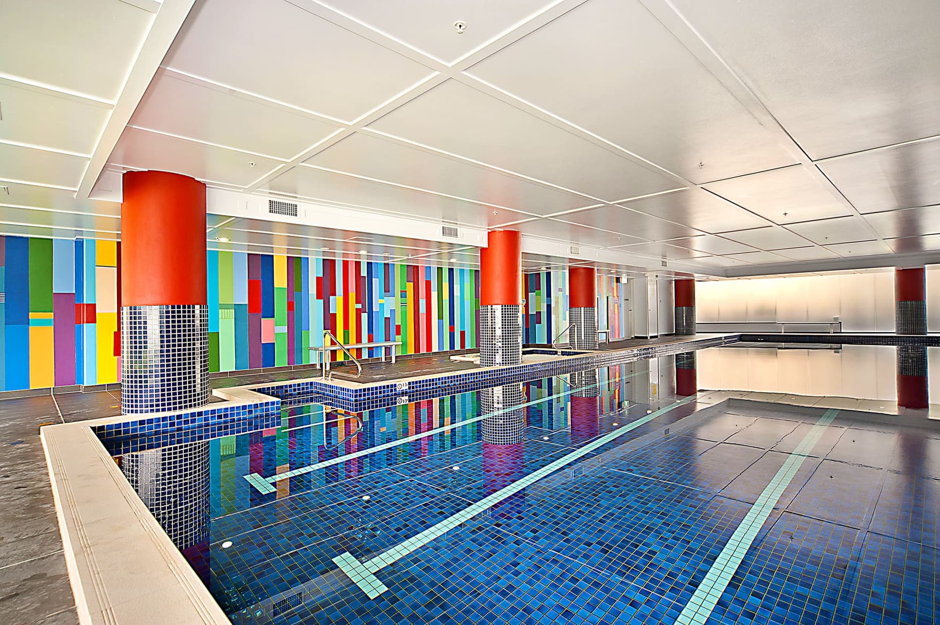8.Vantage South_Pool