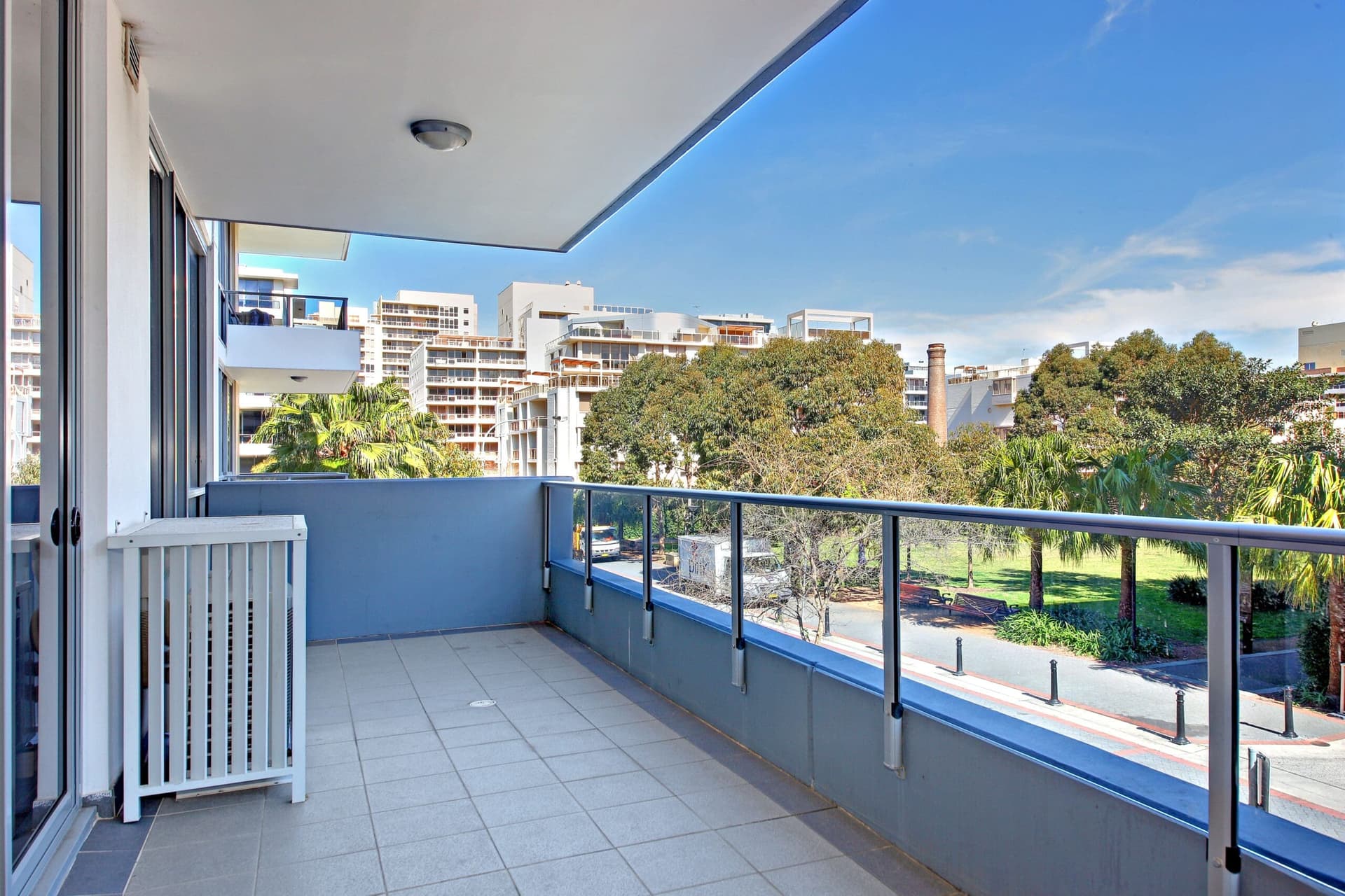 Chevron_434-balcony-print-min