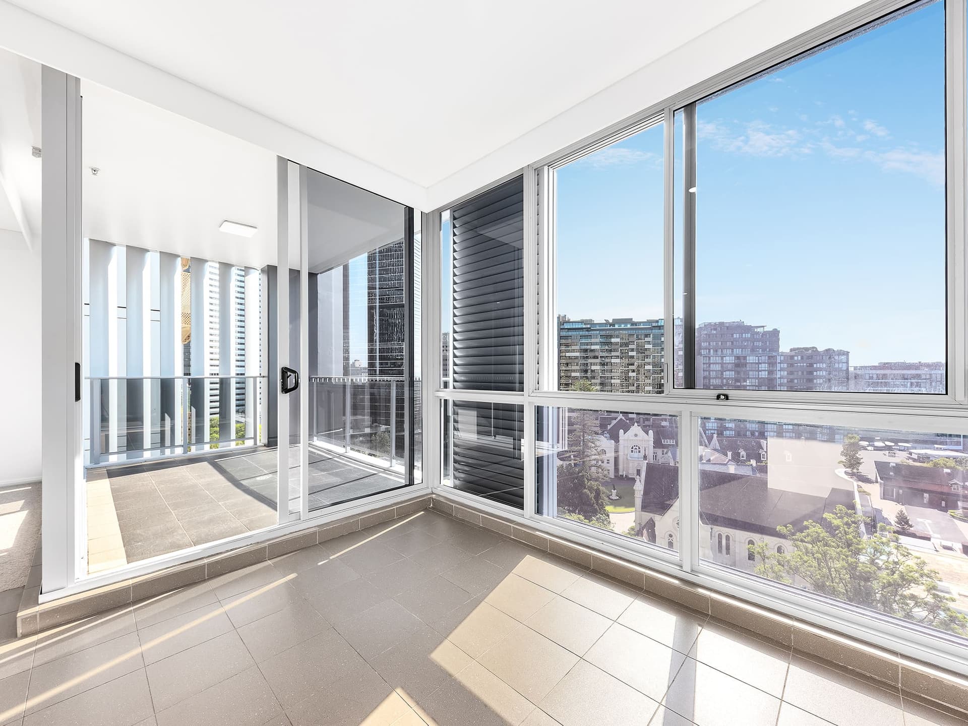 ONLINE_RHG_3169_Rework