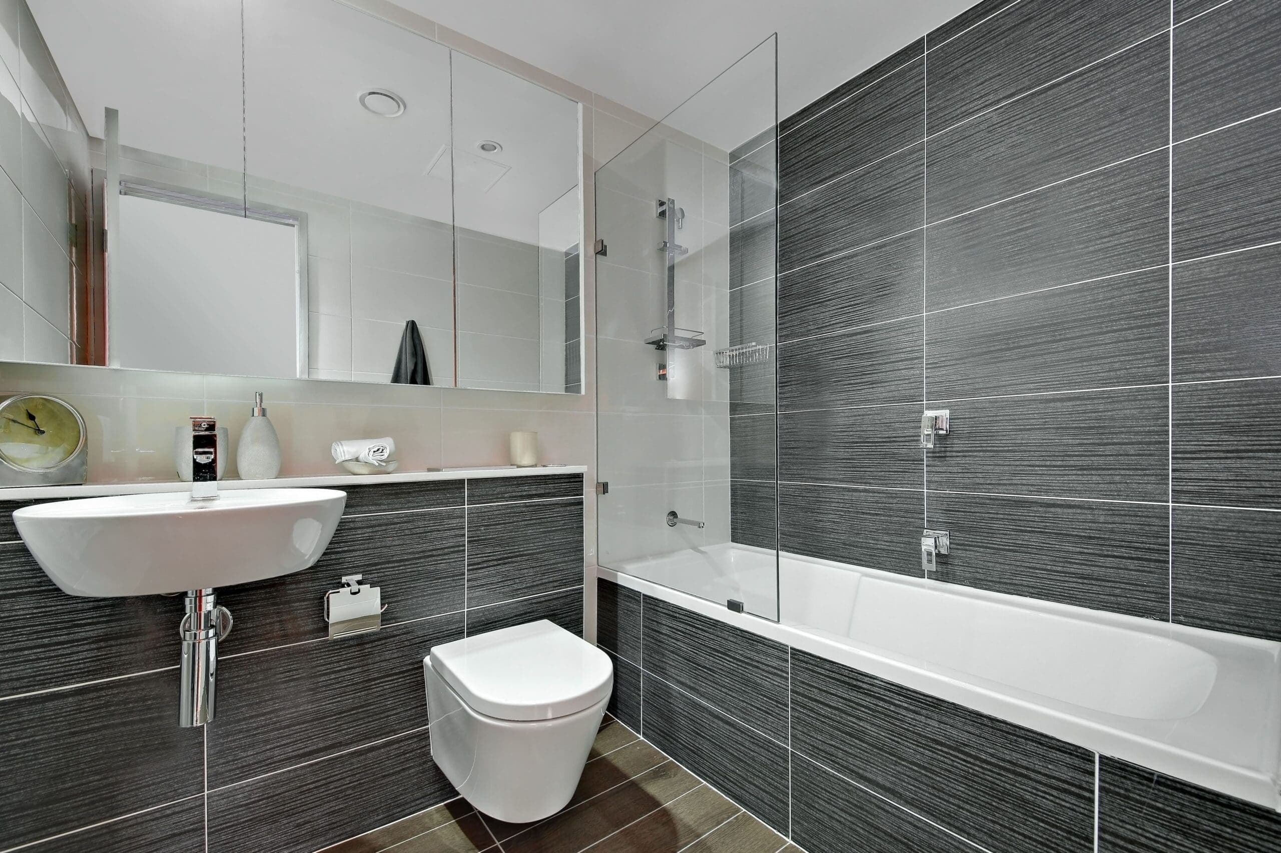 ensuite-min