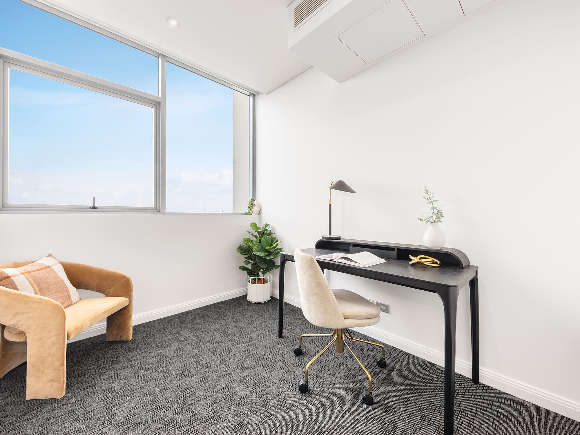 ONLINE_RHG_7392 Rework2