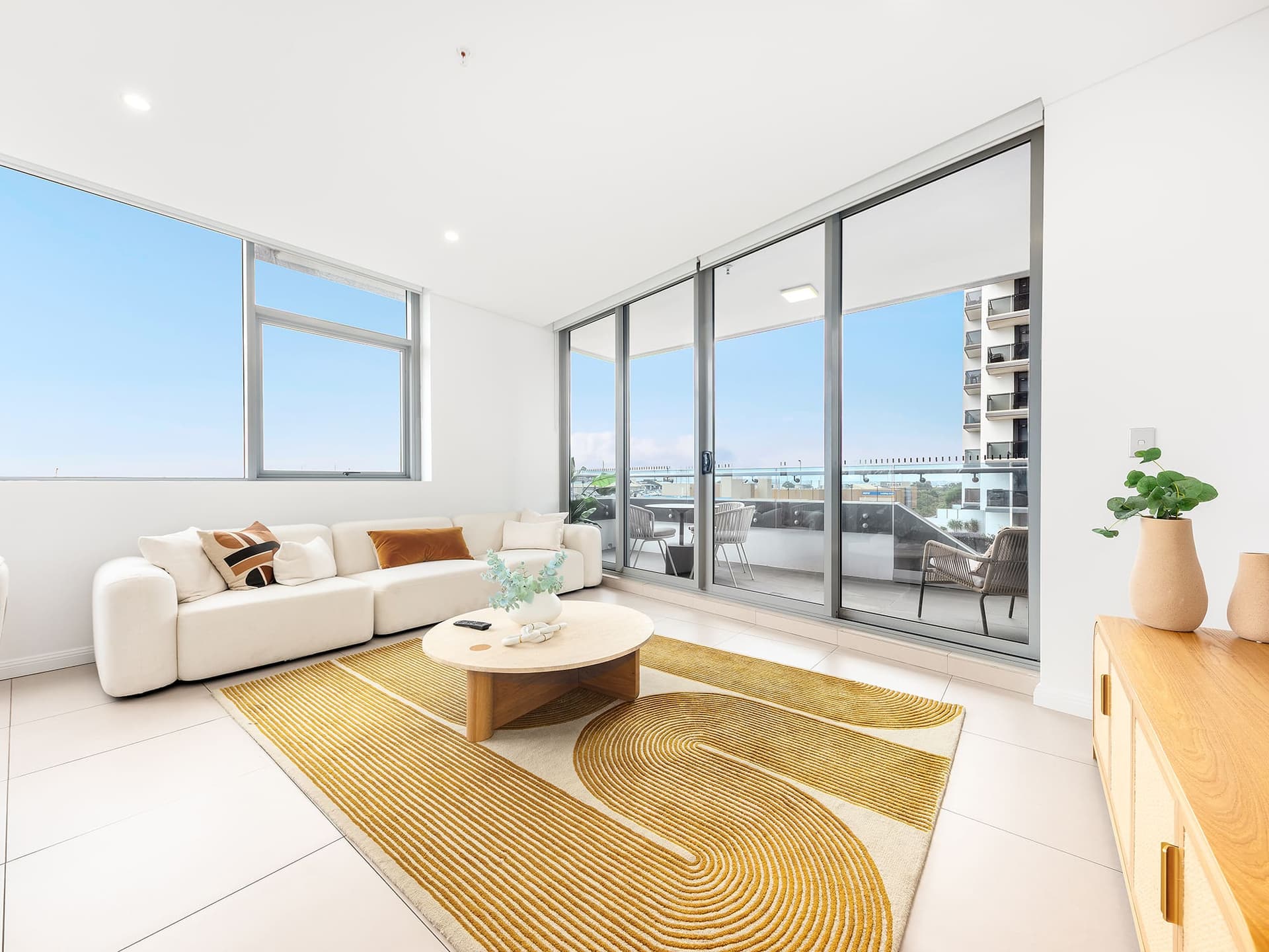 ONLINE_RHG_7446_Rework