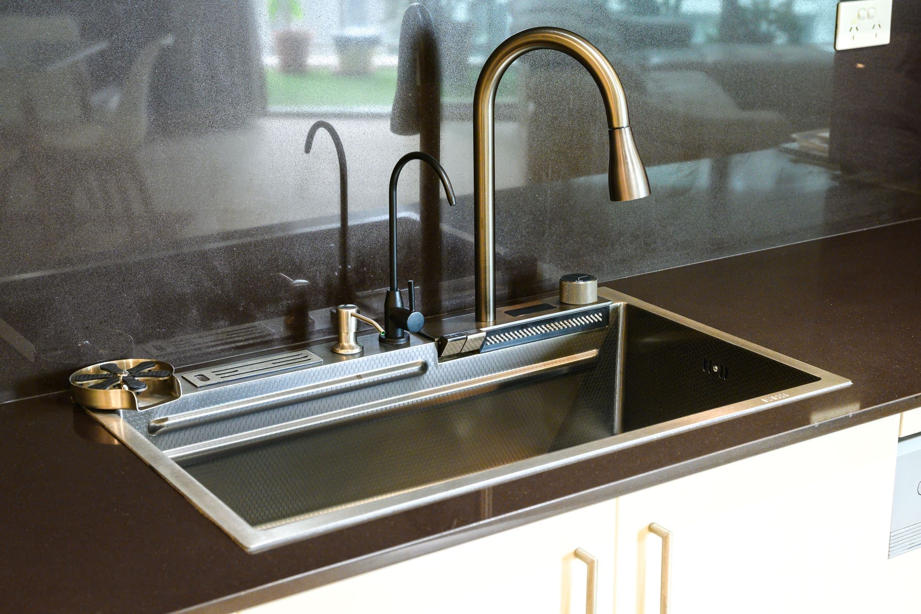 162-3-9 Church Ave, Mascot(WEB)-10