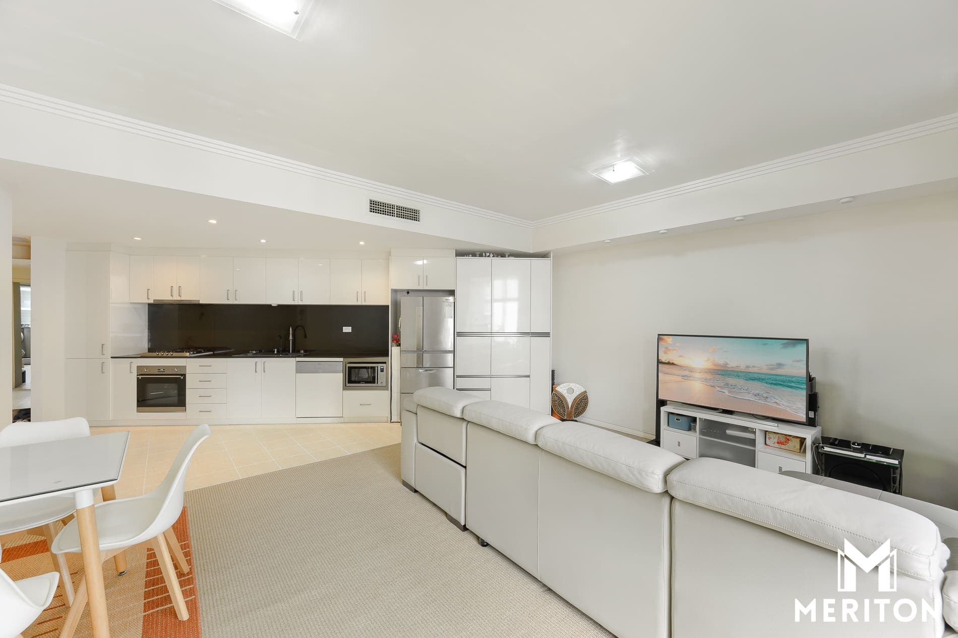 162-3-9 Church Ave, Mascot(WEB)-6