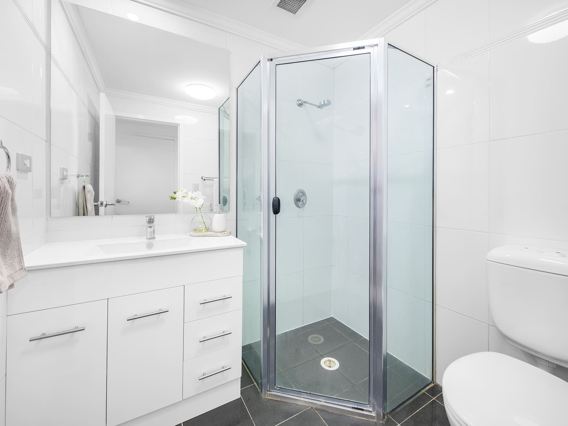 ONLINE_JJG_1081 Rework2