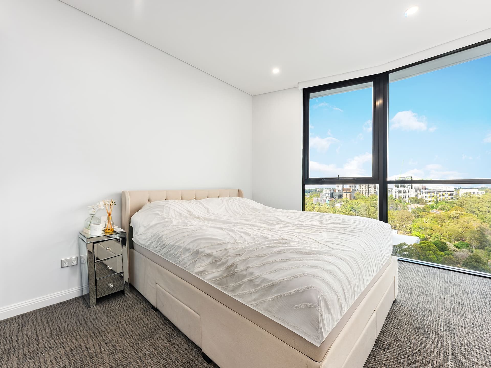 ONLINE_RHG_4655 Rework2