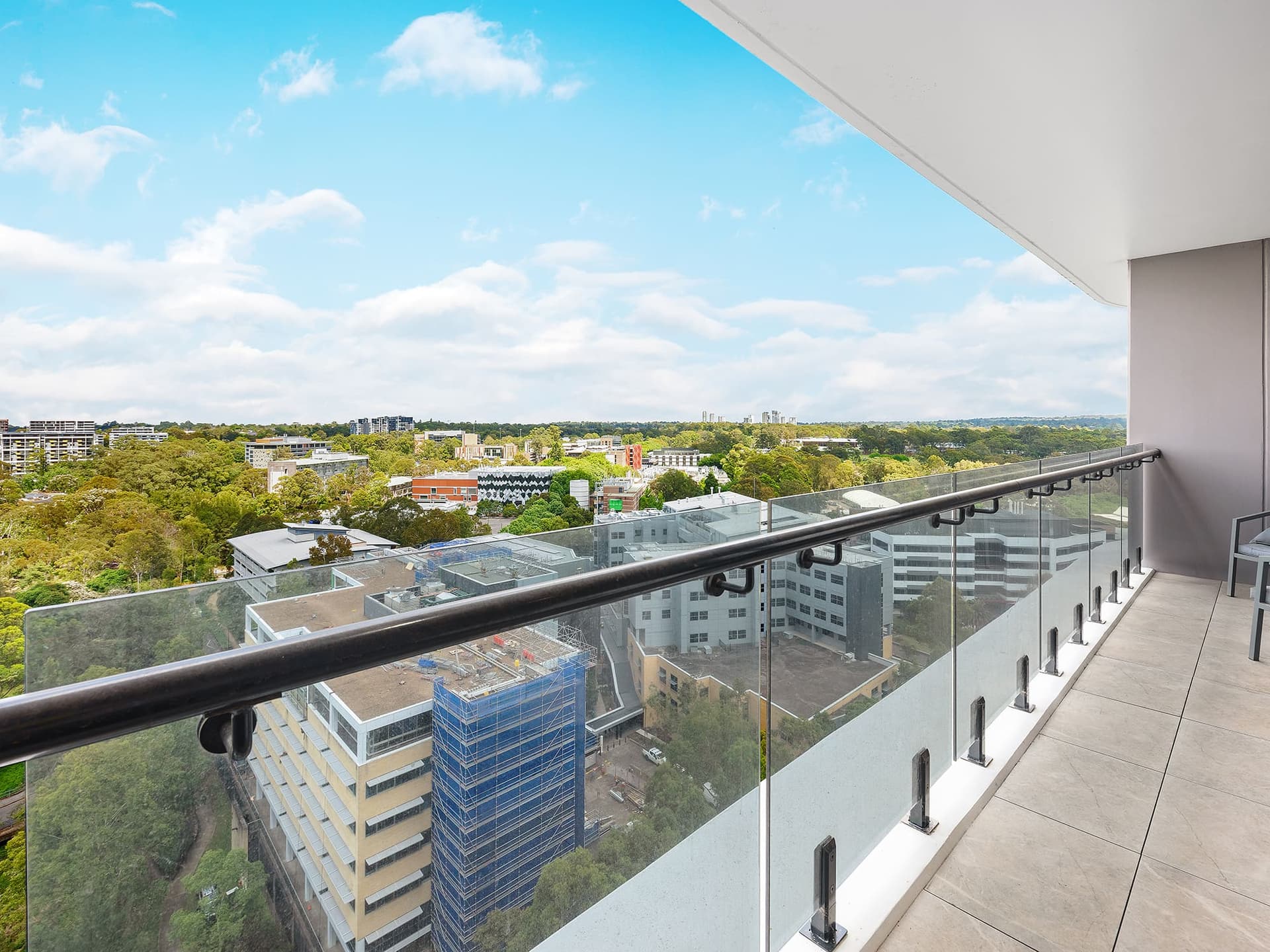 ONLINE_RHG_4672 Rework2