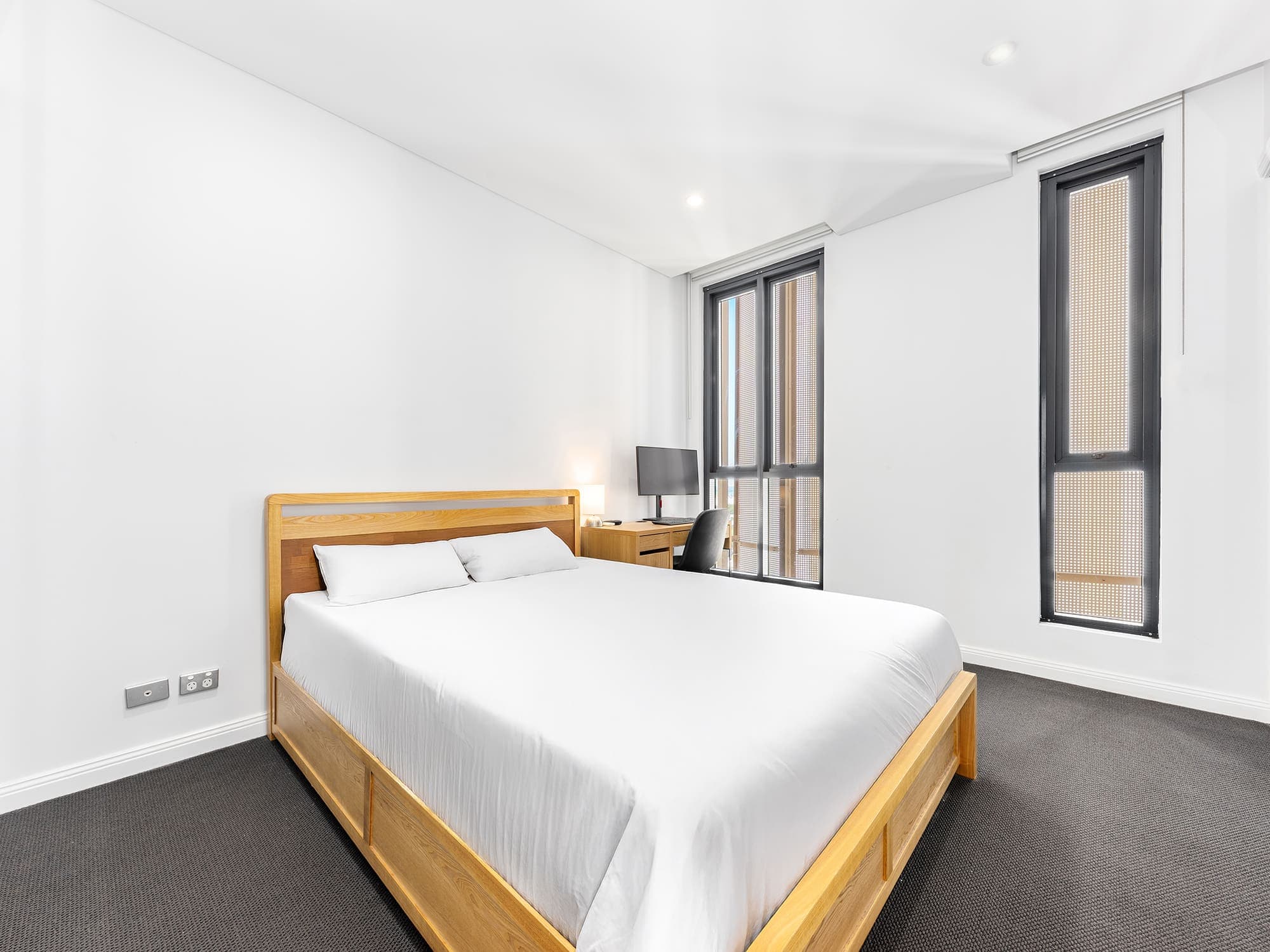 ONLINE_RHG_6393_Rework2