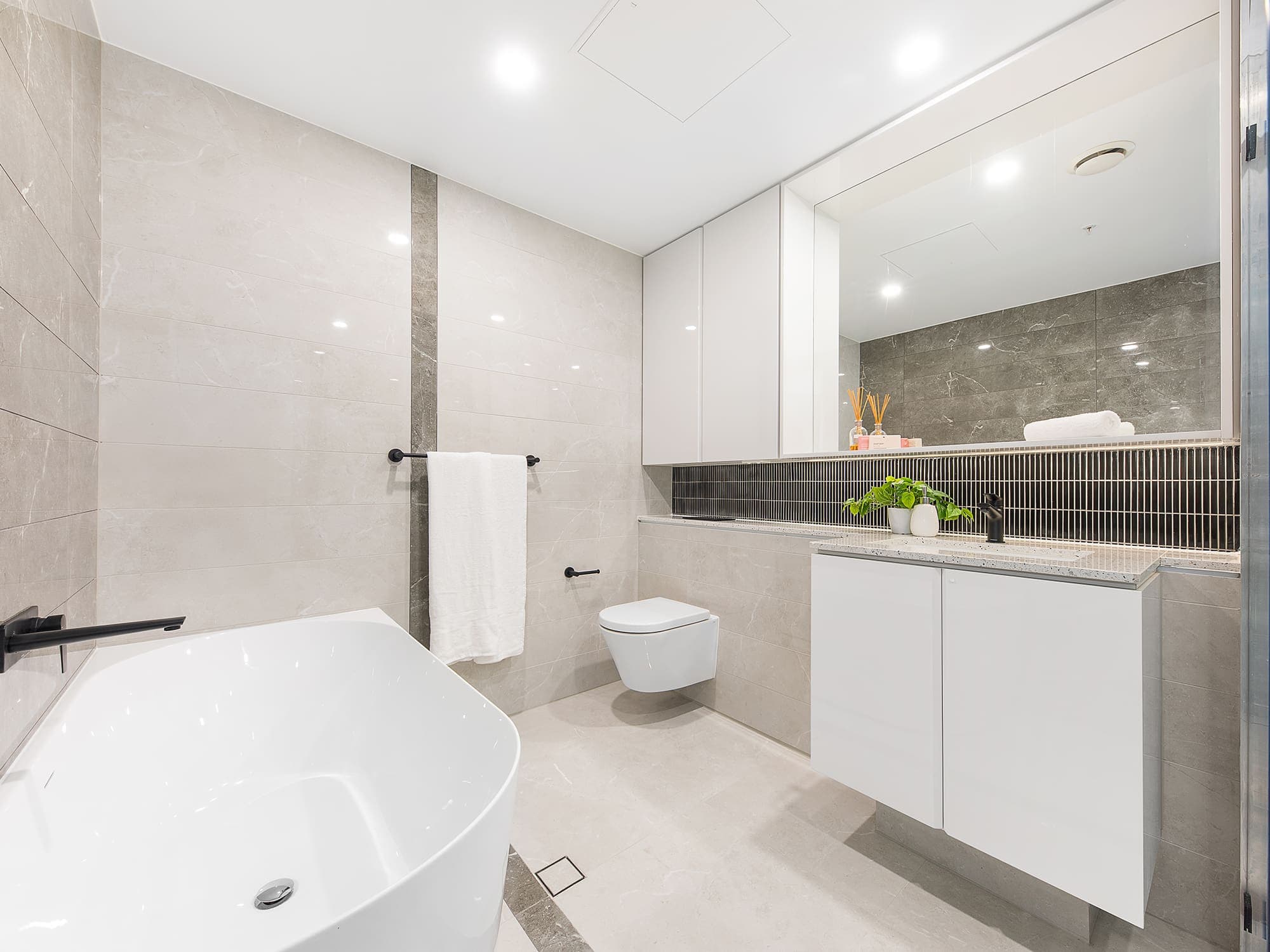 ONLINE_RHG_7027_Rework