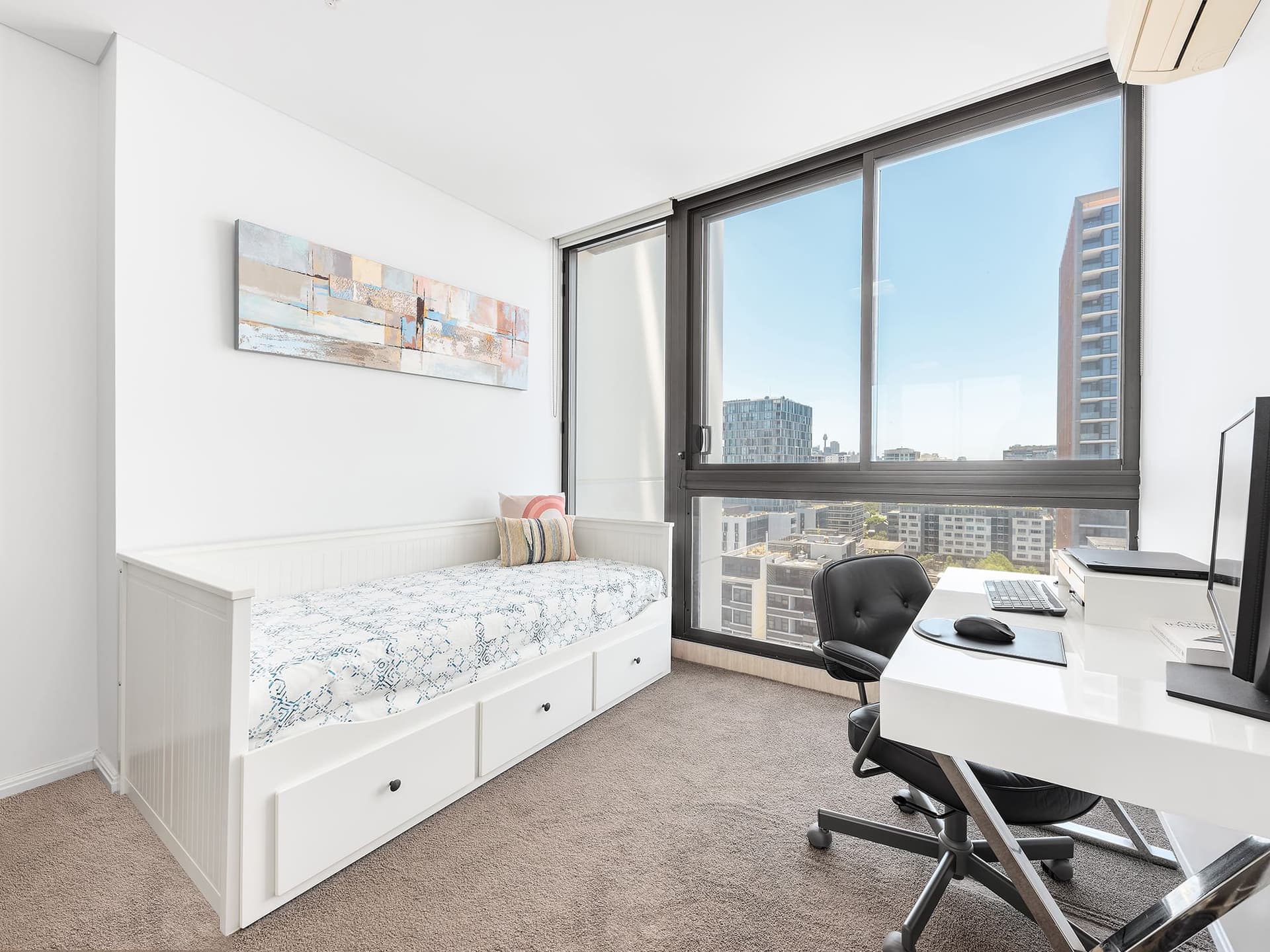 ONLINE_RHG_2266_Rework2