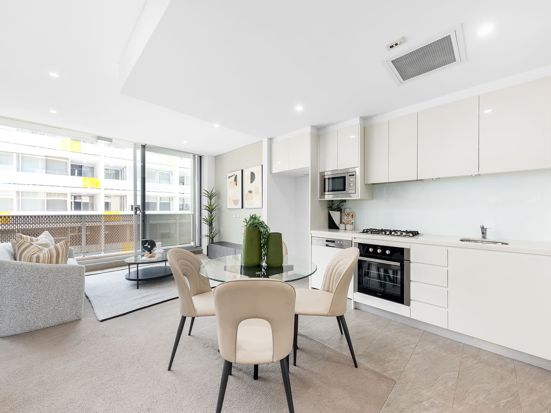 ONLINE_RHG_5731_Rework -02