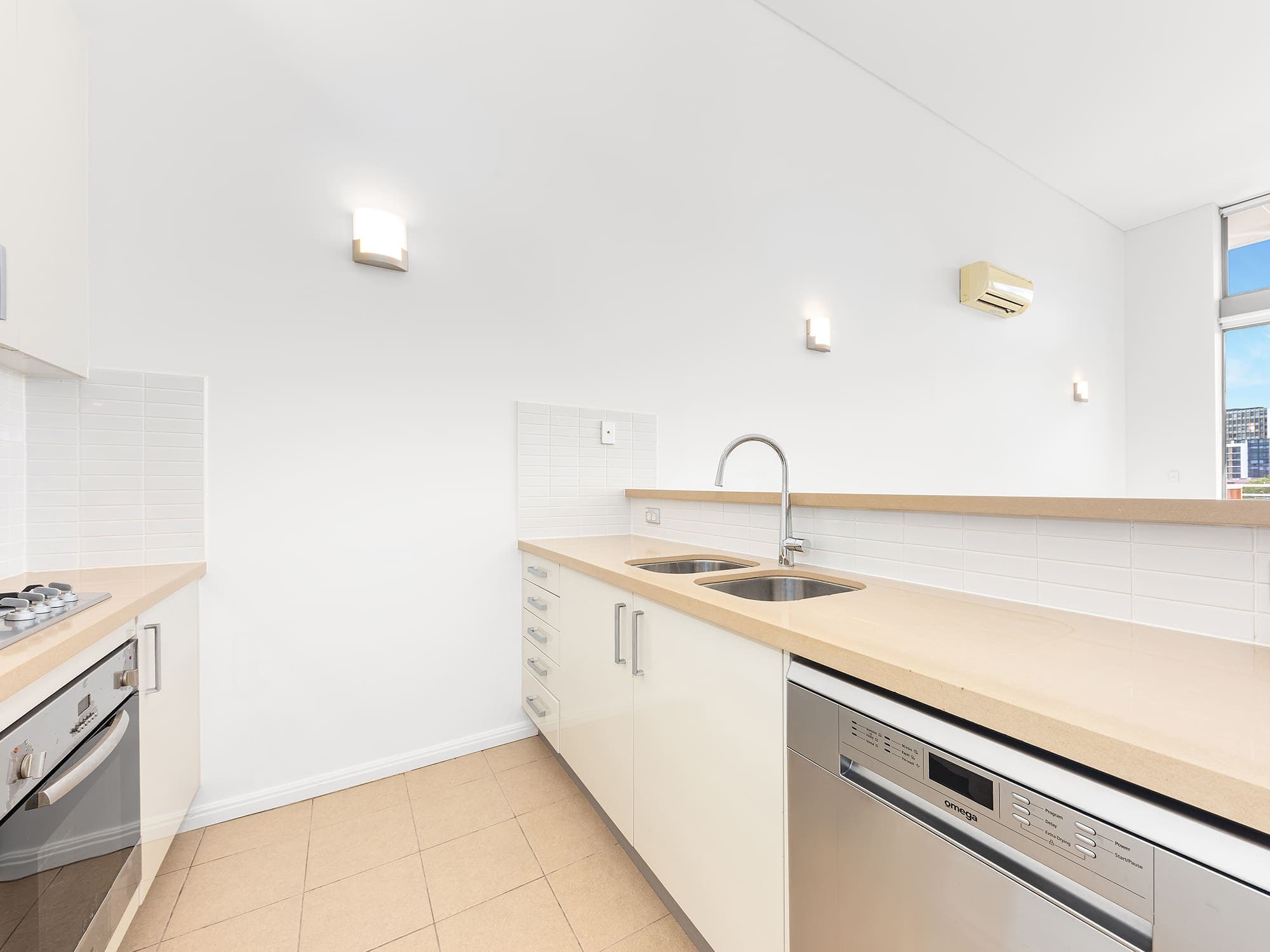 ONLINE_RHG_2595_Rework2