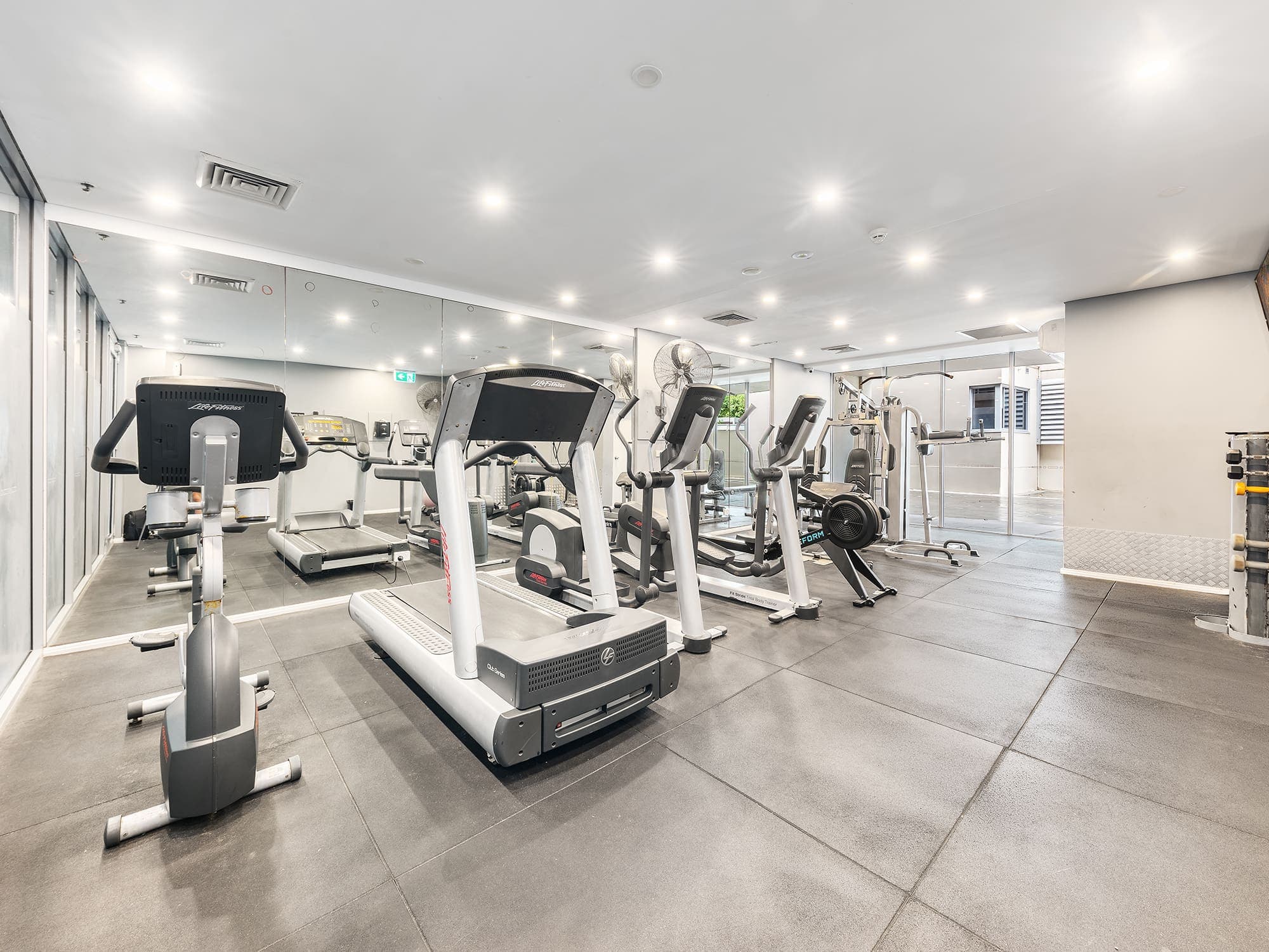 ONLINE_RHG_2679_Rework2