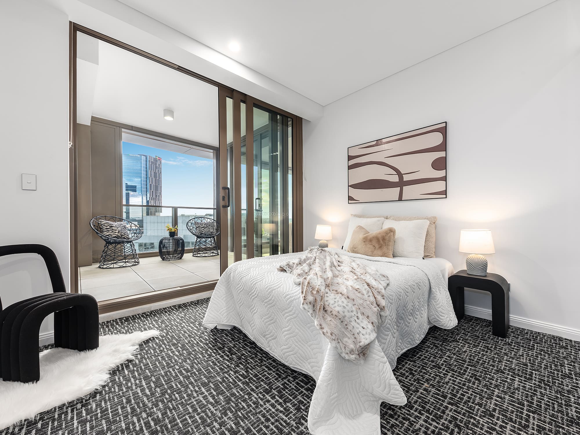 ONLINE_RHG_8125_Rework2