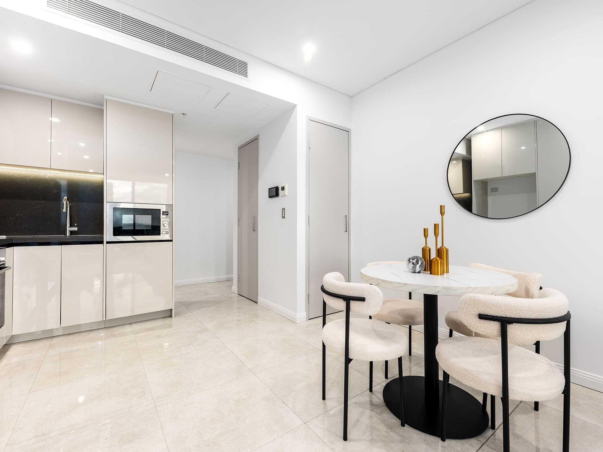 ONLINE_RHG_8174 Rework2