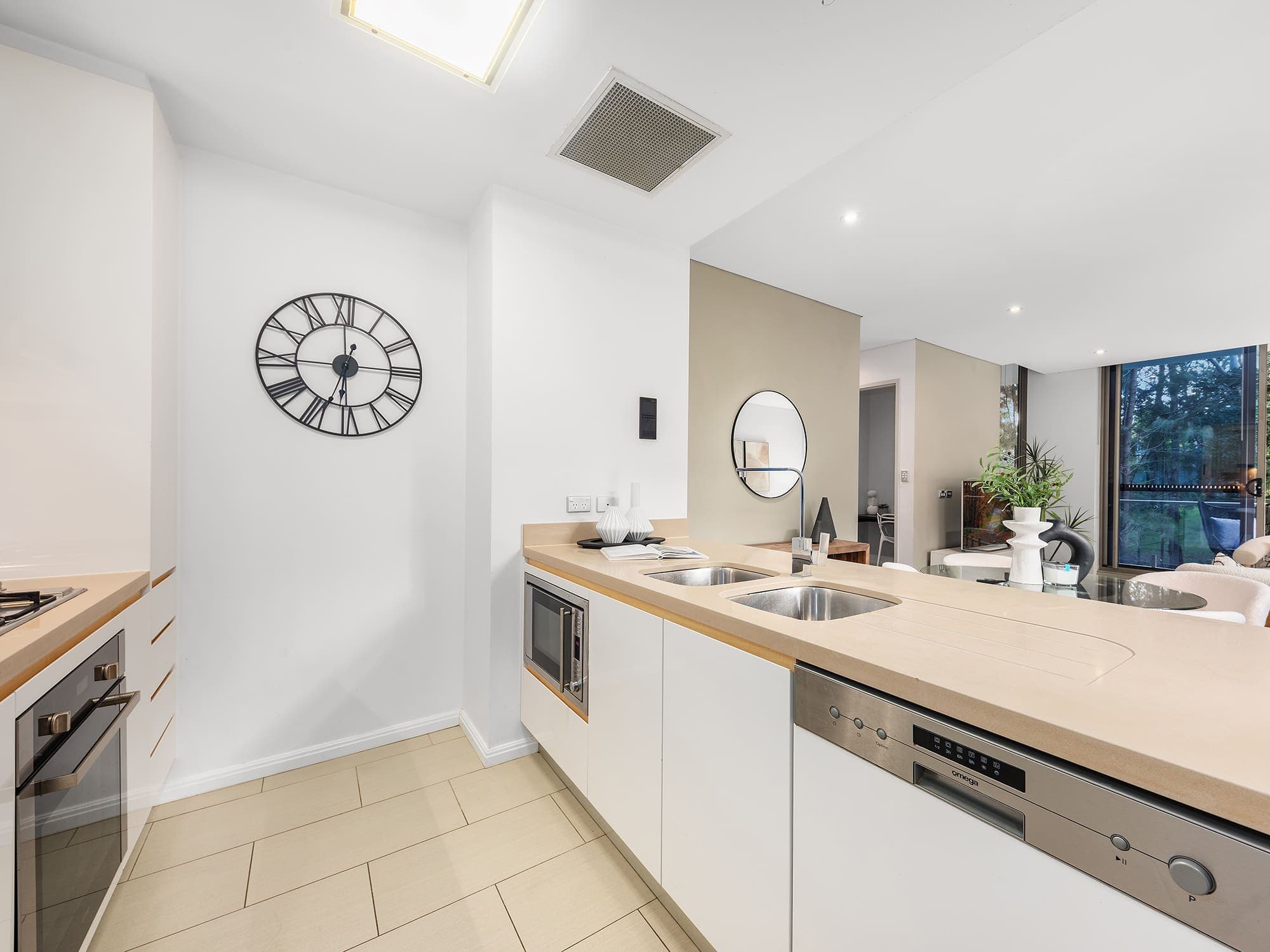 ONLINE_RHG_8805_Rework2