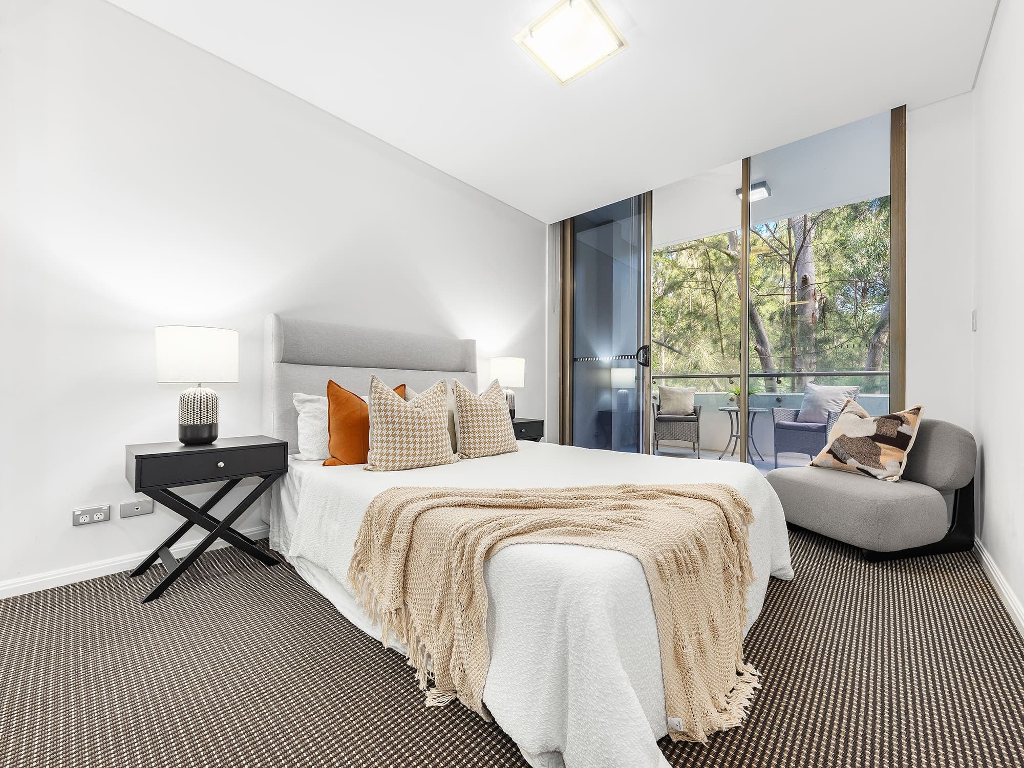 ONLINE_RHG_8860_Rework