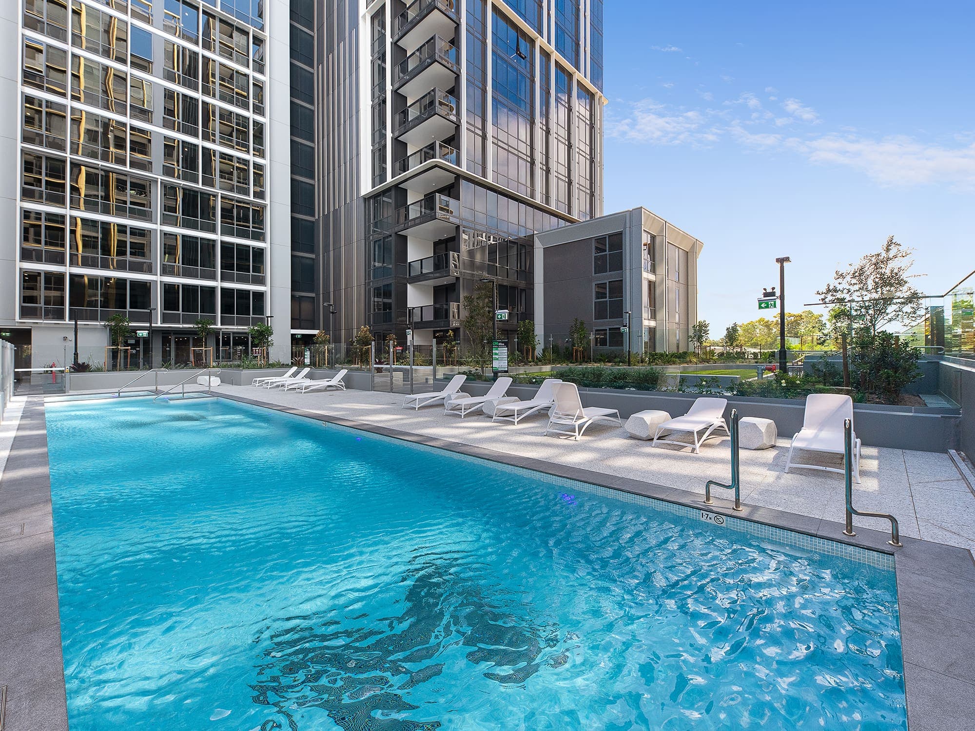 ONLINE_JJG_9306_Rework