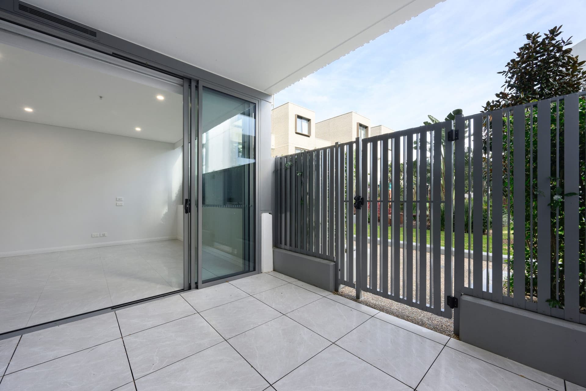 112_19 George Julius Avenue, Zetland(PRINT)-10