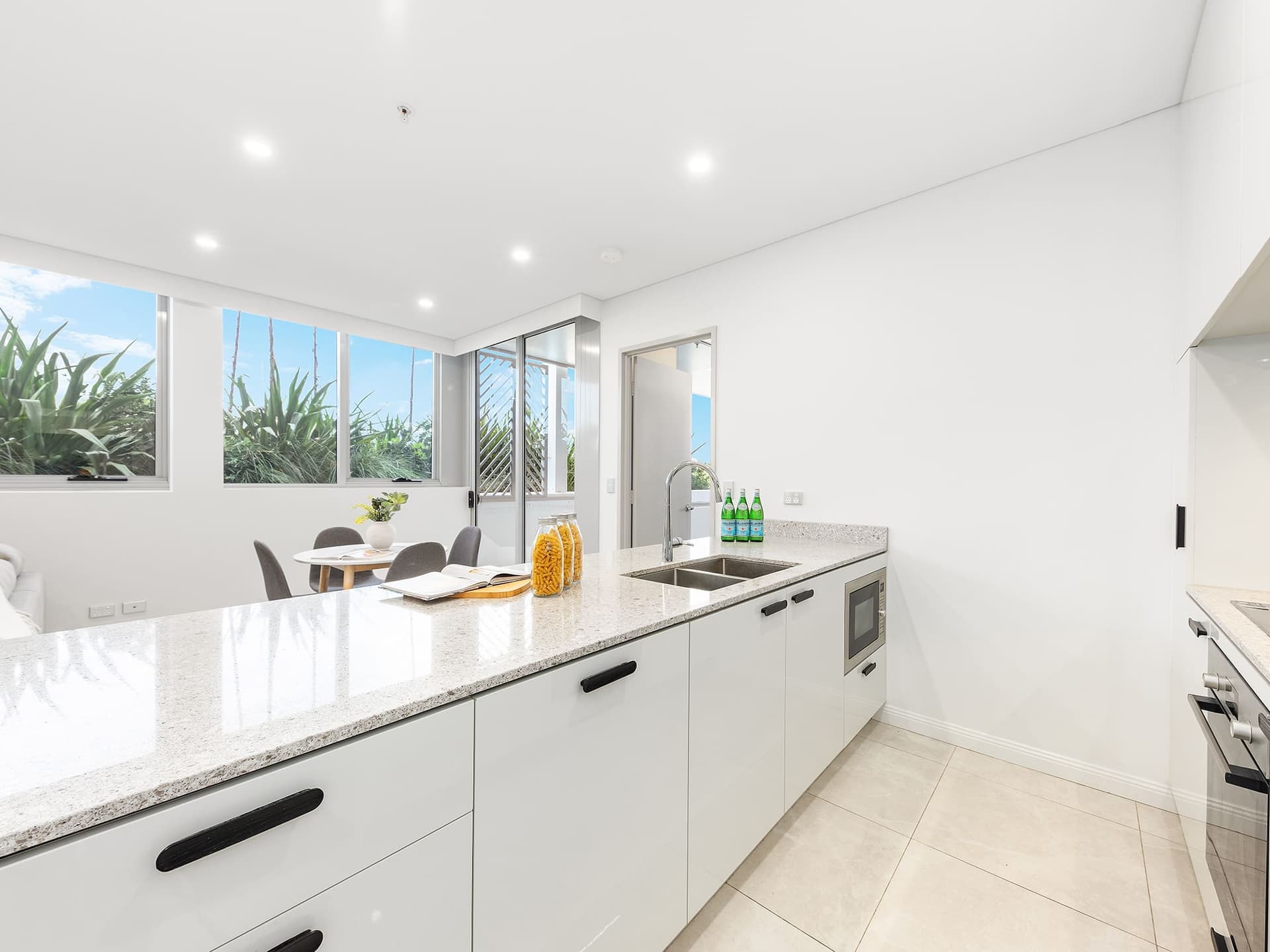 ONLINE_RHG_7327_Rework2