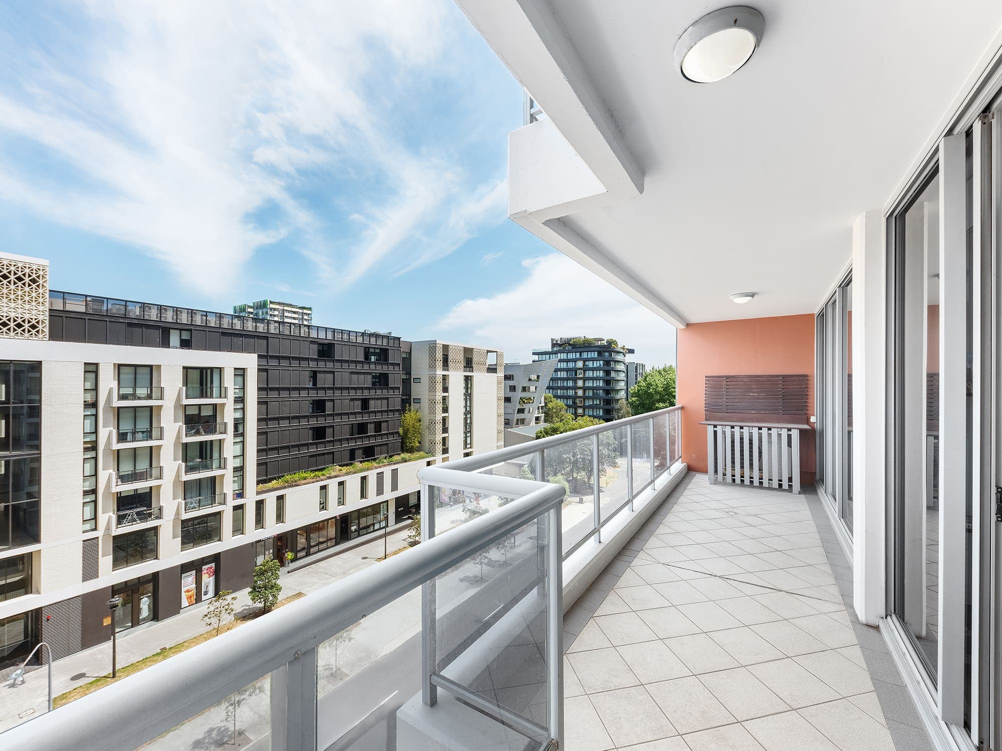 ONLINE_JG_8617_Rework2