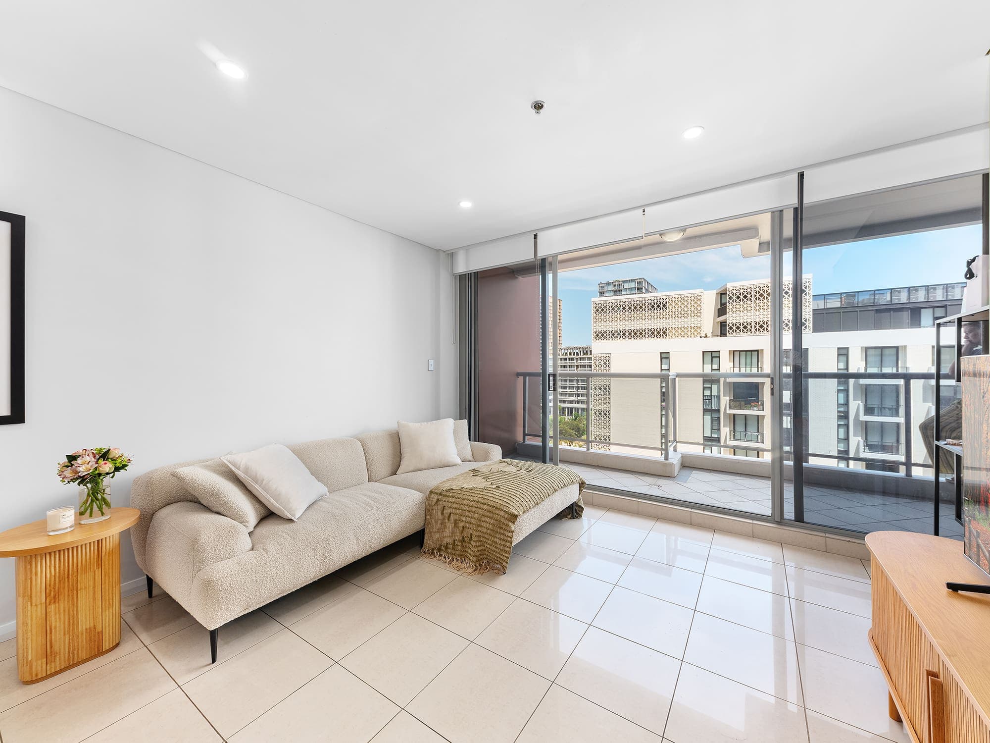 ONLINE_JJG_8595_Rework2