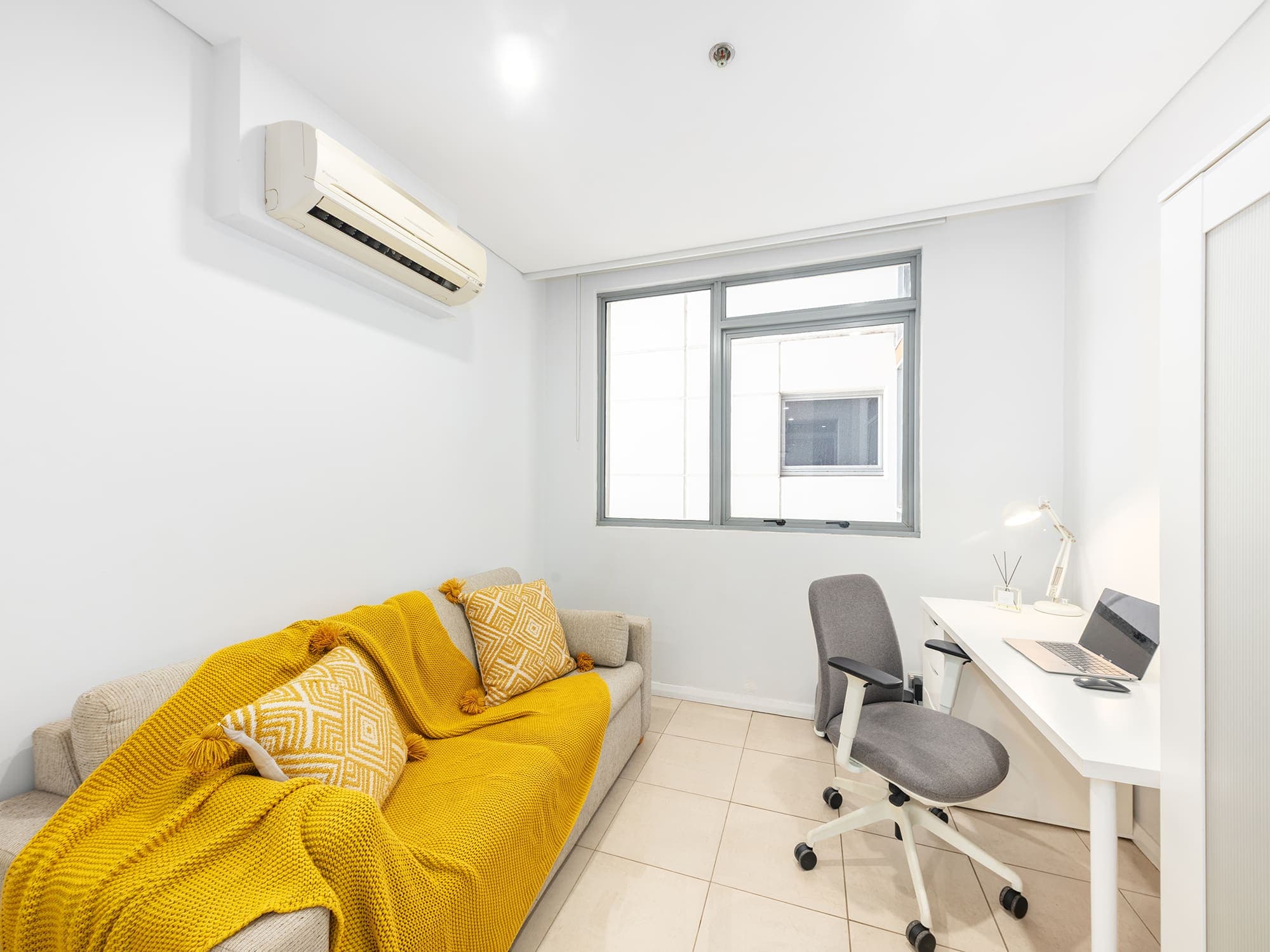 ONLINE_JJG_8645 Rework2