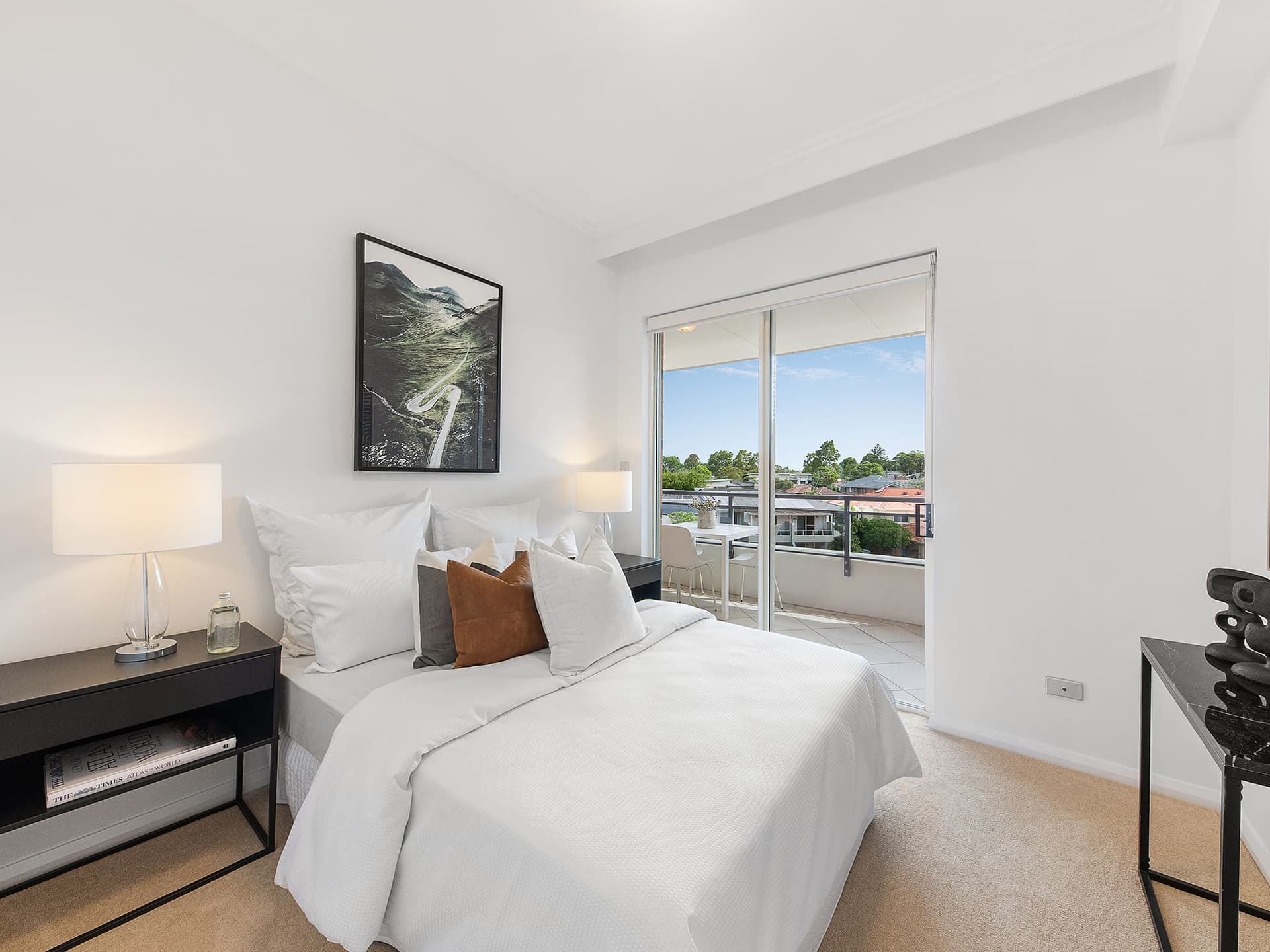 ONLINE_JJG_8693_Rework