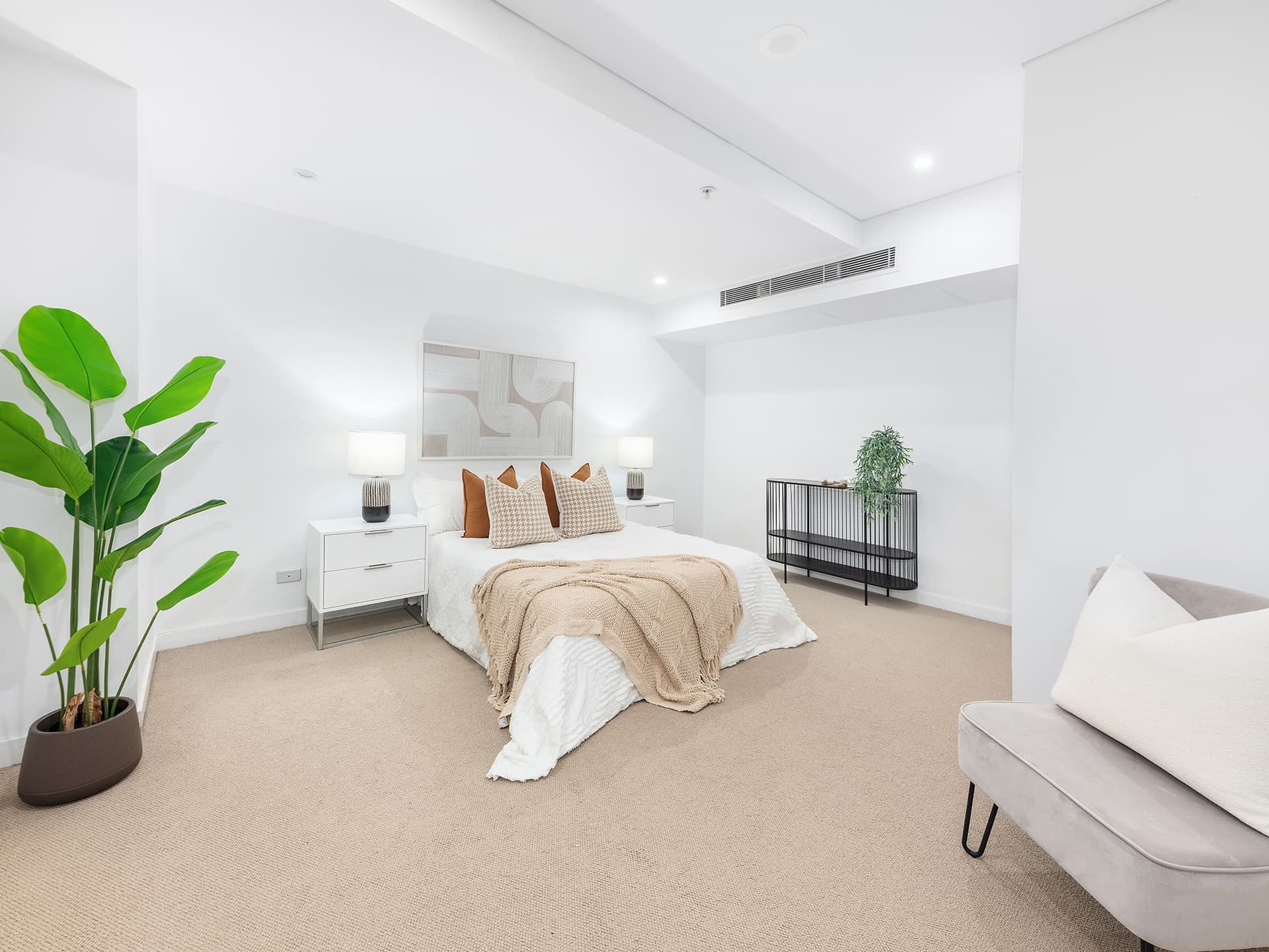 ONLINE_JJG_8843_Rework2