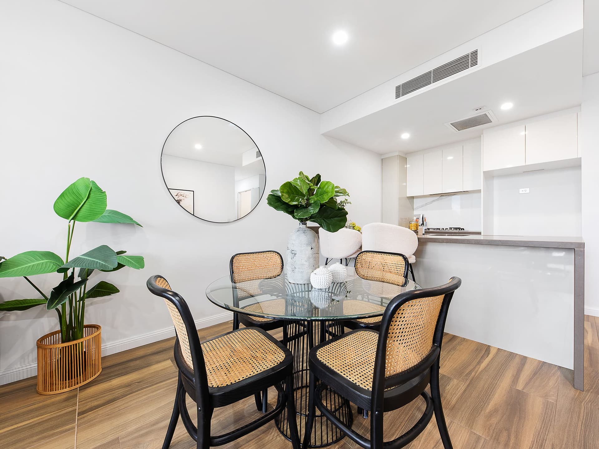 ONLINE_RHG_0944_Rework