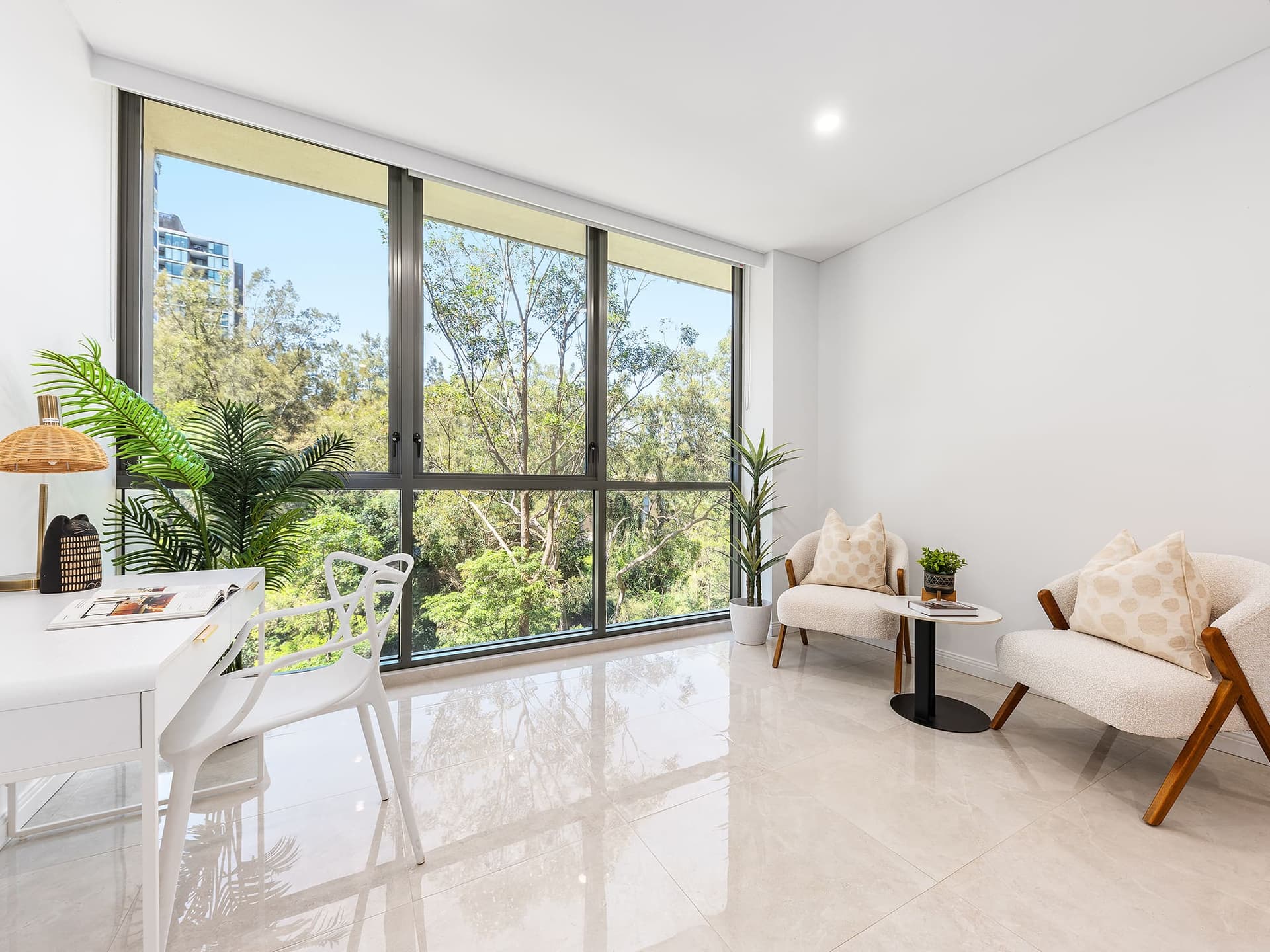 ONLINE_RHG_1682_Rework2