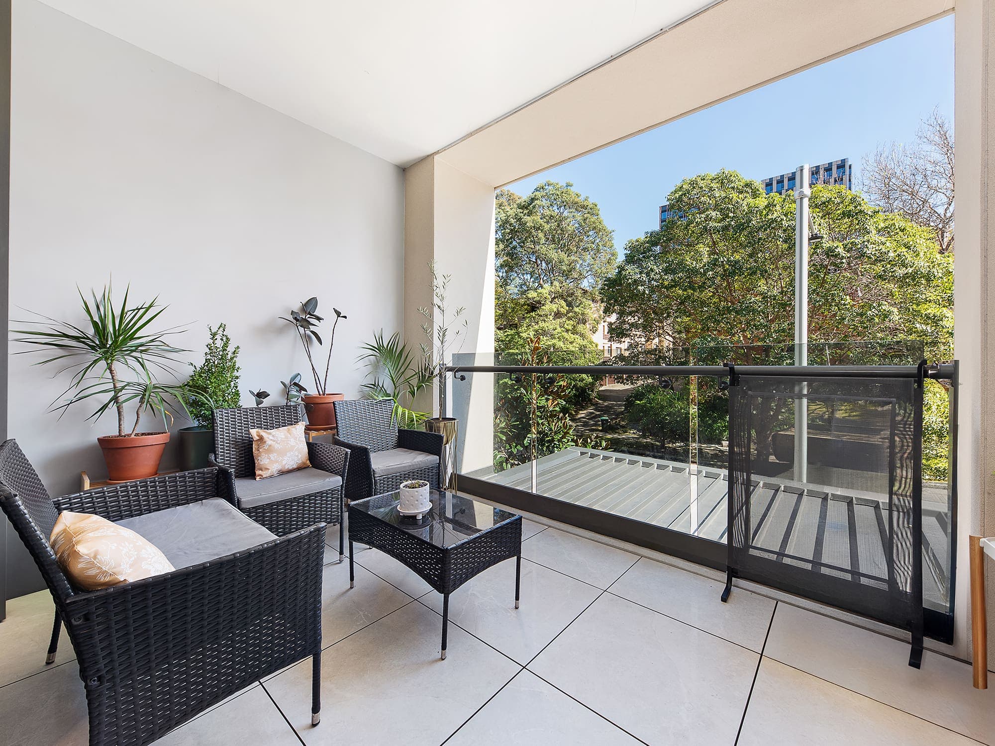 ONLINE_RHG_5276_Rework2