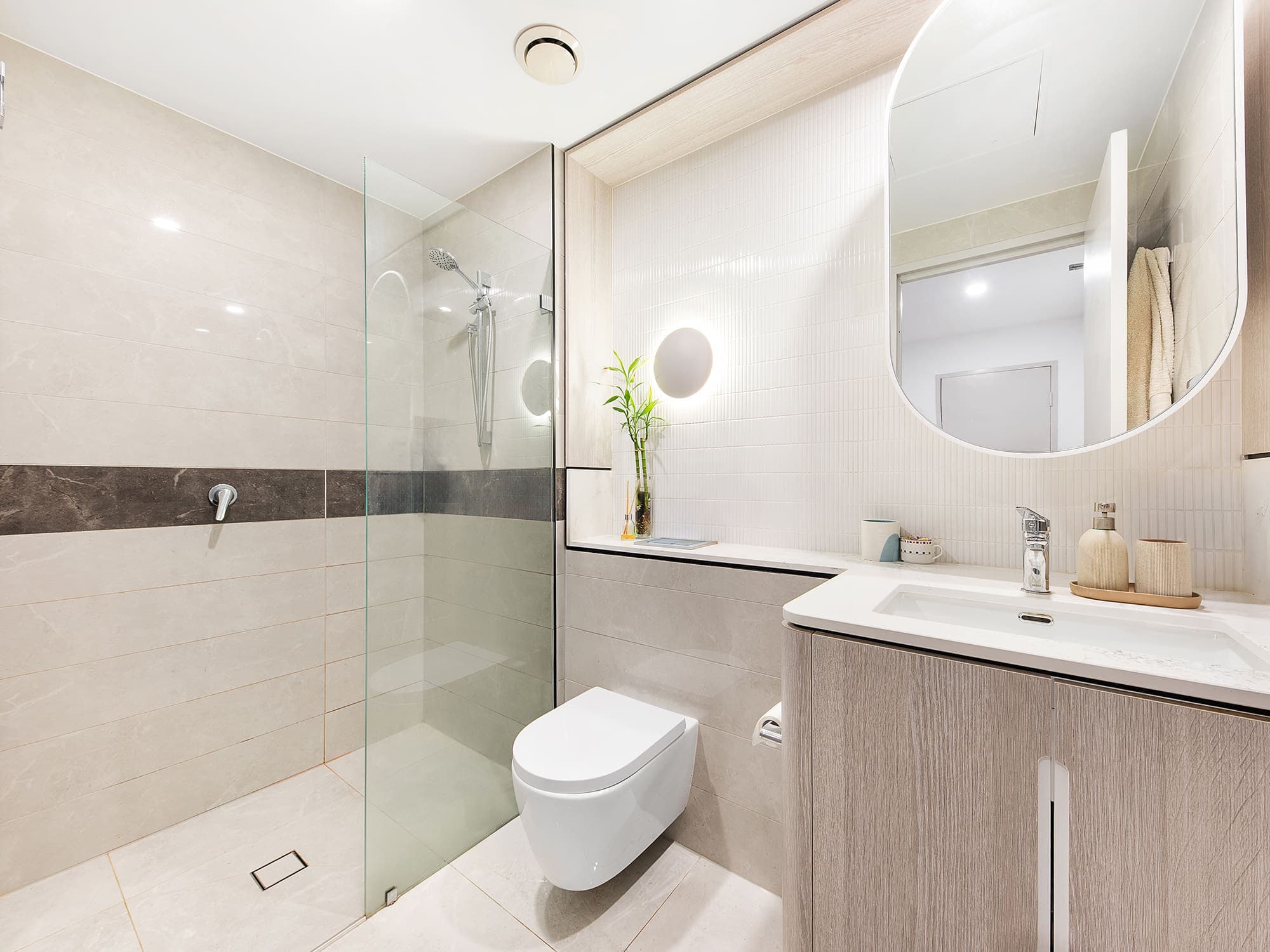 ONLINE_RHG_5293_Rework2 V2