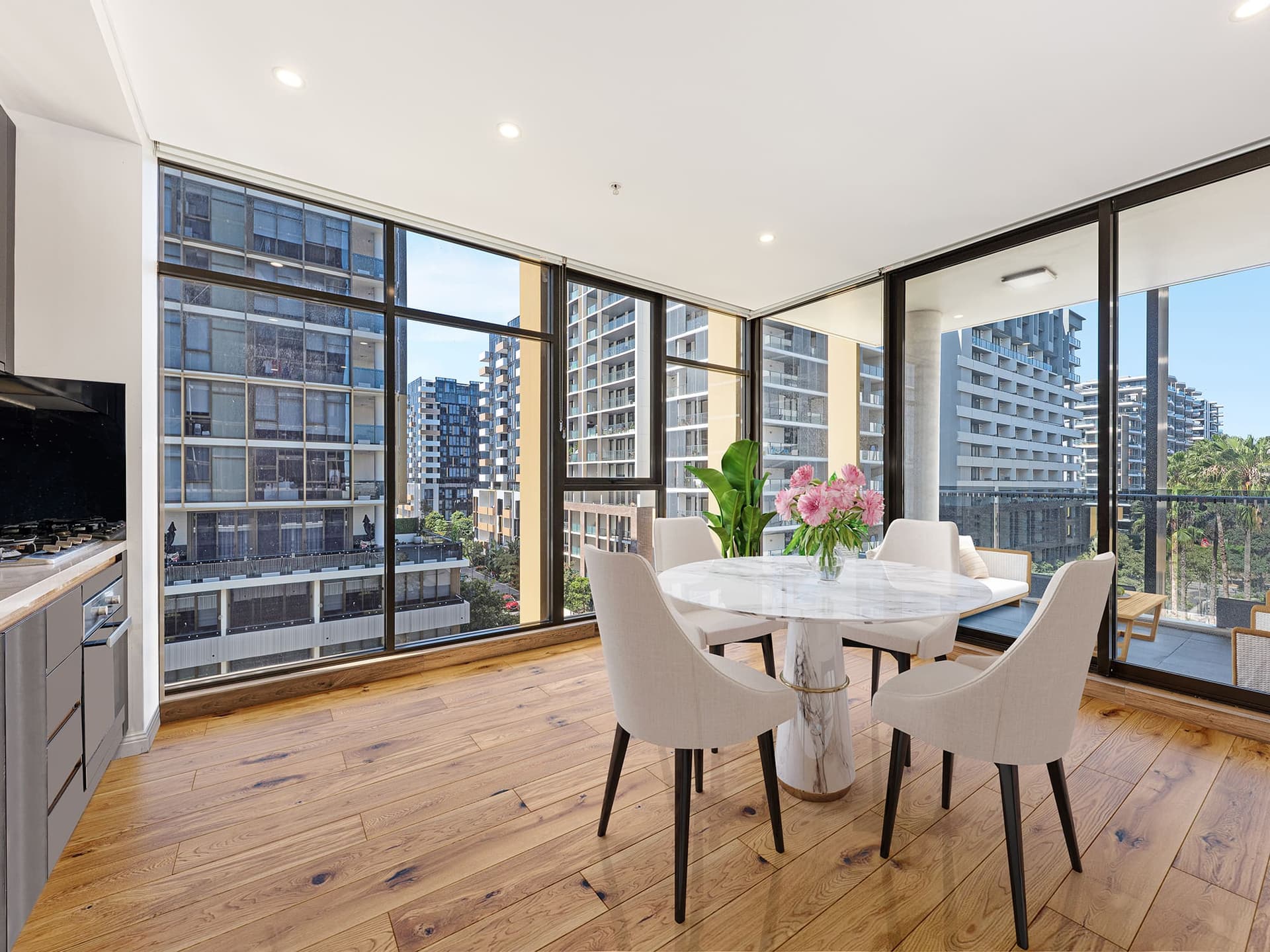 ONLINE_RHG_7062 (Empty + VF)