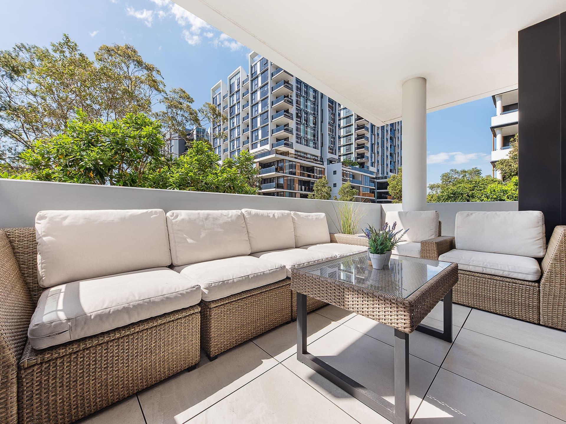 ONLINE_RHG_9875_Rework