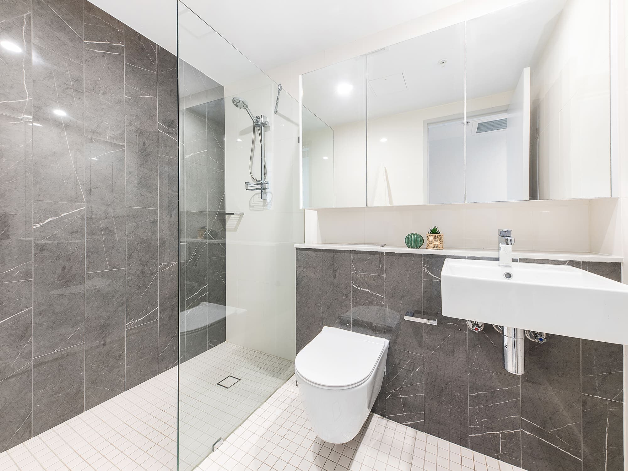 ONLINE_JJG_1246_Rework2