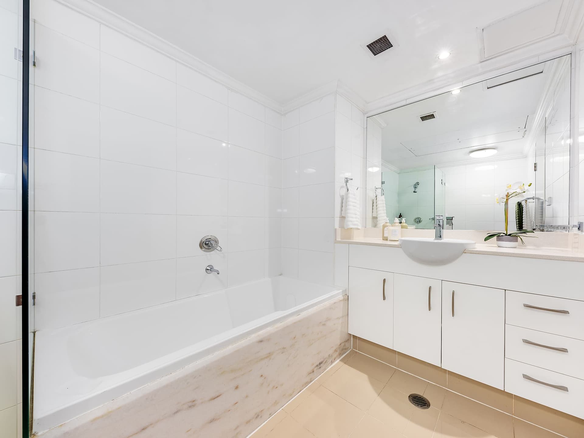 ONLINE_RHG_7715_Rework