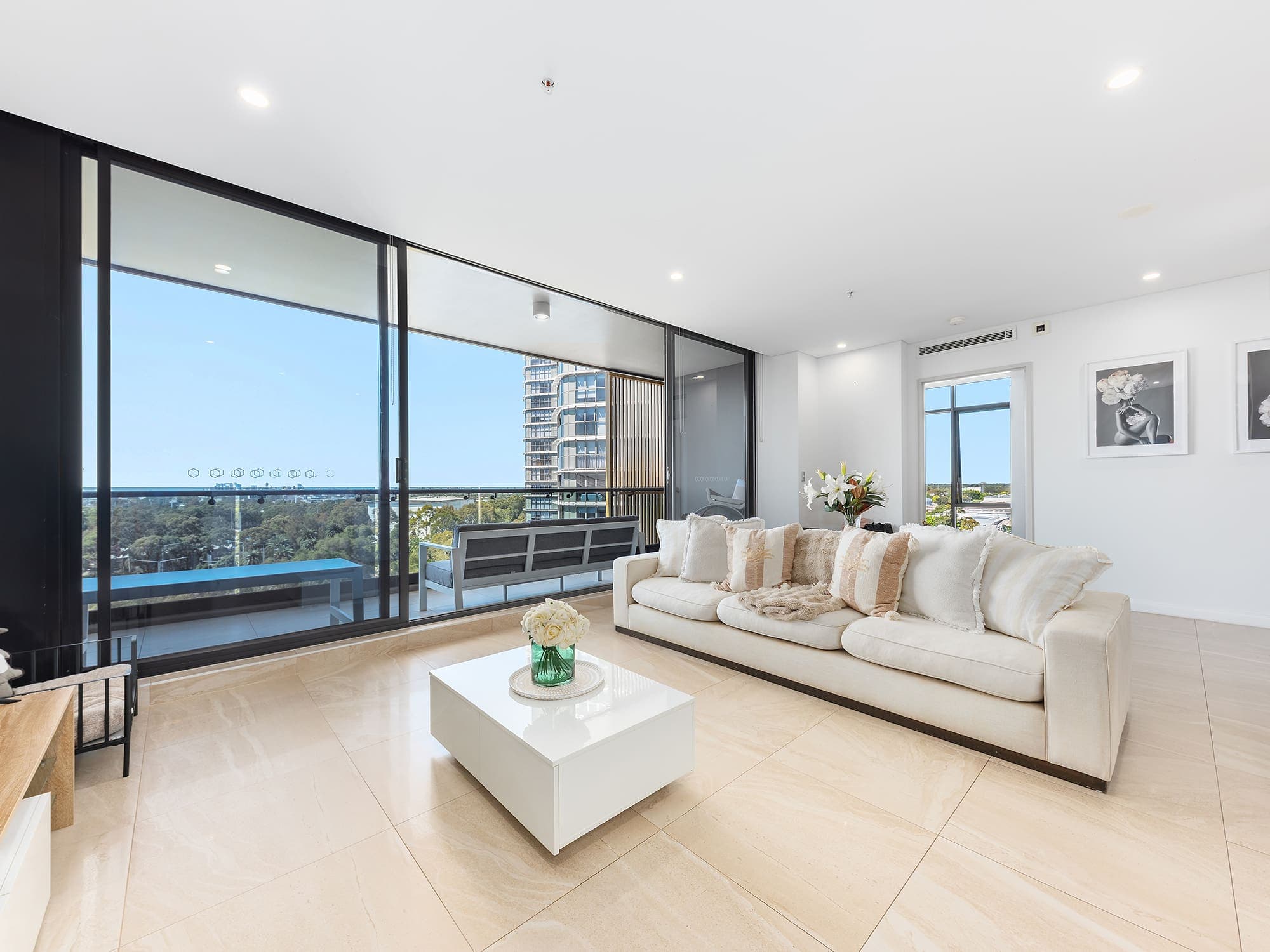 ONLINE_RHG_8860_Rework2