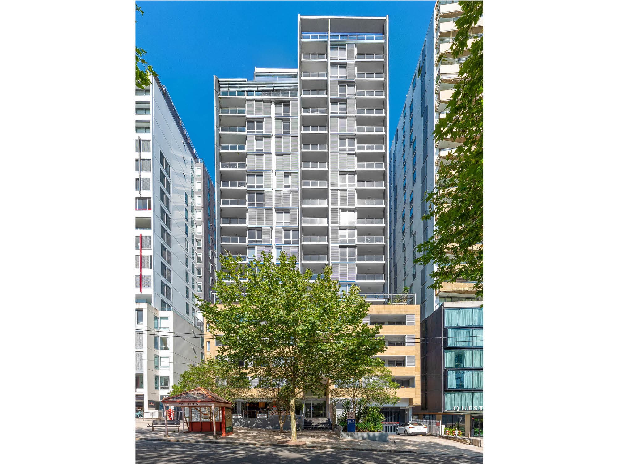 ONLINE – Mulbbery 2000