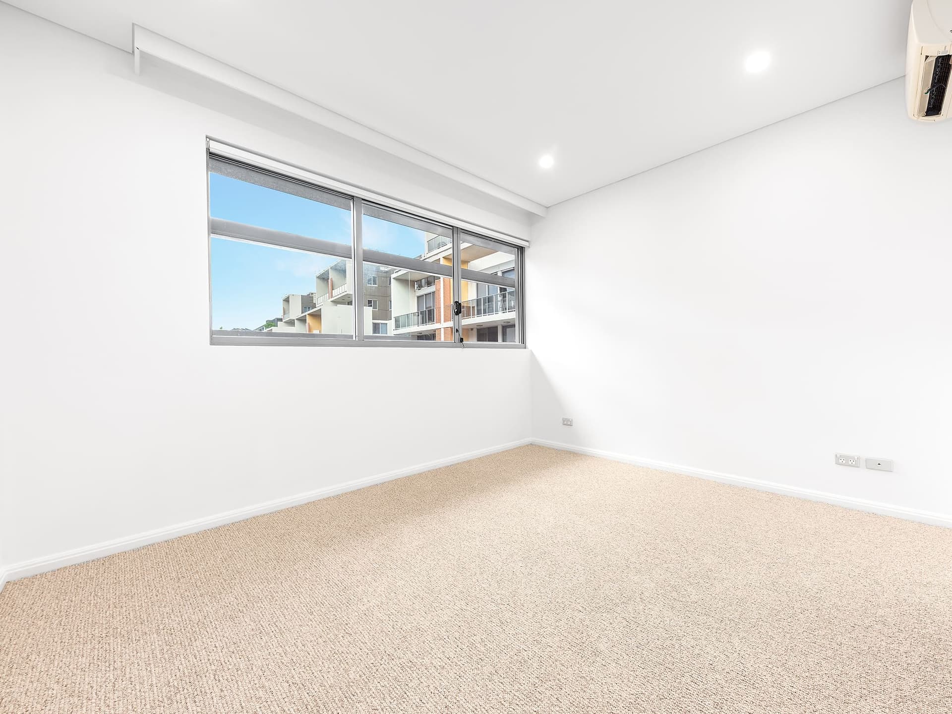 ONLINE_RHG_2641_Rework2