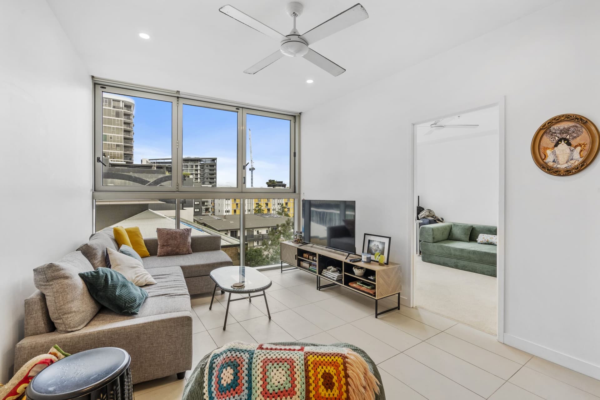 004_Open2view_ID1004098-10603_88_Doggett_Street