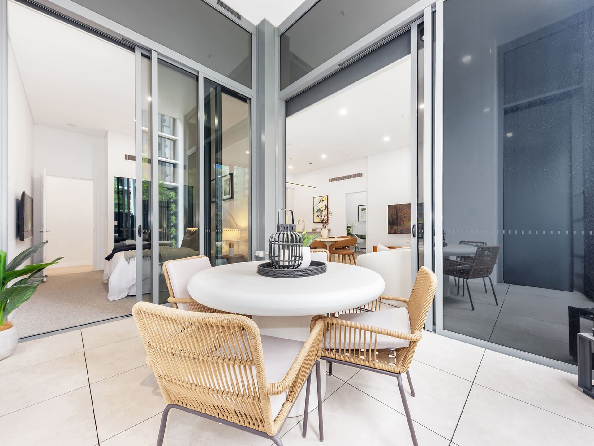 ONLINE_RHG_0470_Rework2 V2